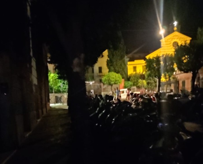 Via Torino al buio ad Alassio, il Comune: &quot;Già stanziati i fondi per la sostituzione dei lampioni&quot;
