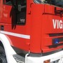 Savona, camion della nettezza urbana prende fuoco: vigili del fuoco mobilitati