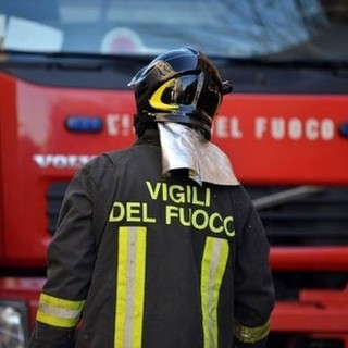 Varazze, appartamento in fiamme ai Piani d'Invrea