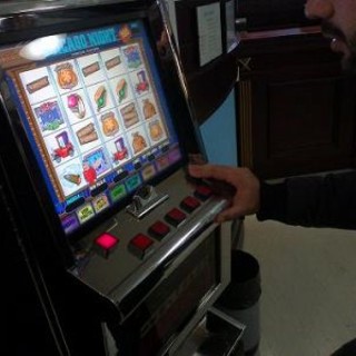 “… Vedevo le ciliegie. I giovani e gioco d'azzardo&quot;, primo incontro tra Giocatori Anonimi e studenti dell'ISS di Cairo