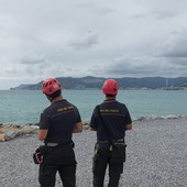 Savona, il Pm dispone l'autopsia sul corpo del 22enne recuperato in mare senza vita