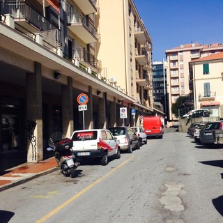 Savona, da oggi senso unico alternato in via Trilussa per lavori di scavo dell’Italgas