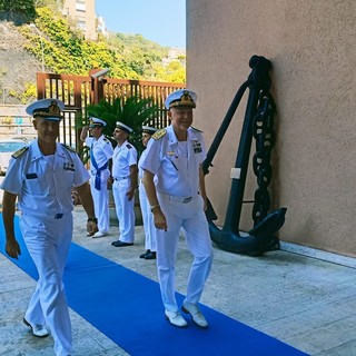 Alla Capitaneria di Porto-Guardia Costiera di Savona visita del direttore marittimo della Liguria Piero Pellizzari