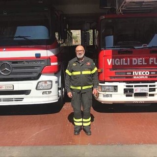 Albenga, va in pensione il capo reparto dei vigili del fuoco Antonio Crispino