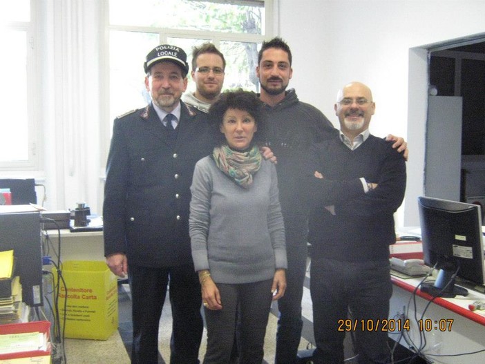 Carcare, il comandante della Polizia Municipale Lorenzo Vassallo va in pensione e saluta con un video