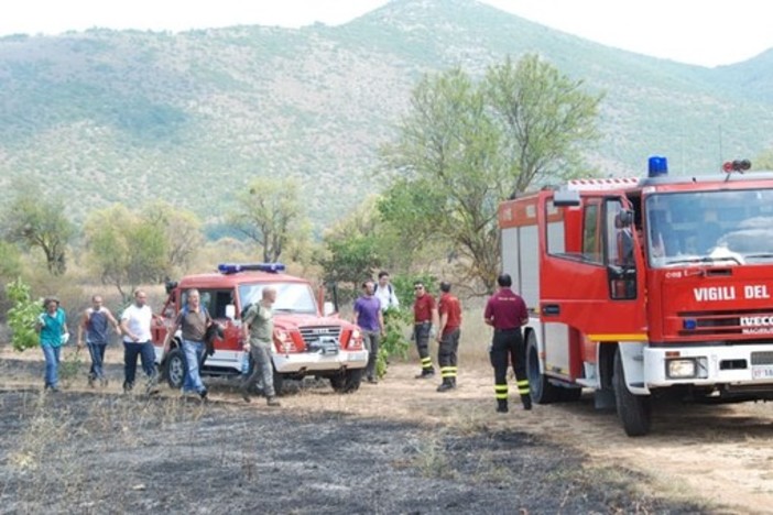 Dego, uomo di 84 anni si perde a cercare funghi: ritrovato dai vigili del fuoco