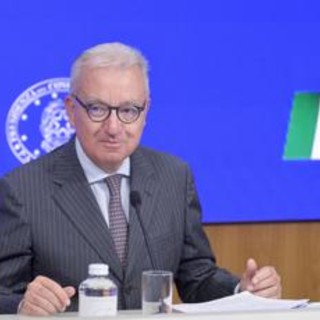 Governo, Mantovano guida top ten redditi non parlamentari con 180mila euro